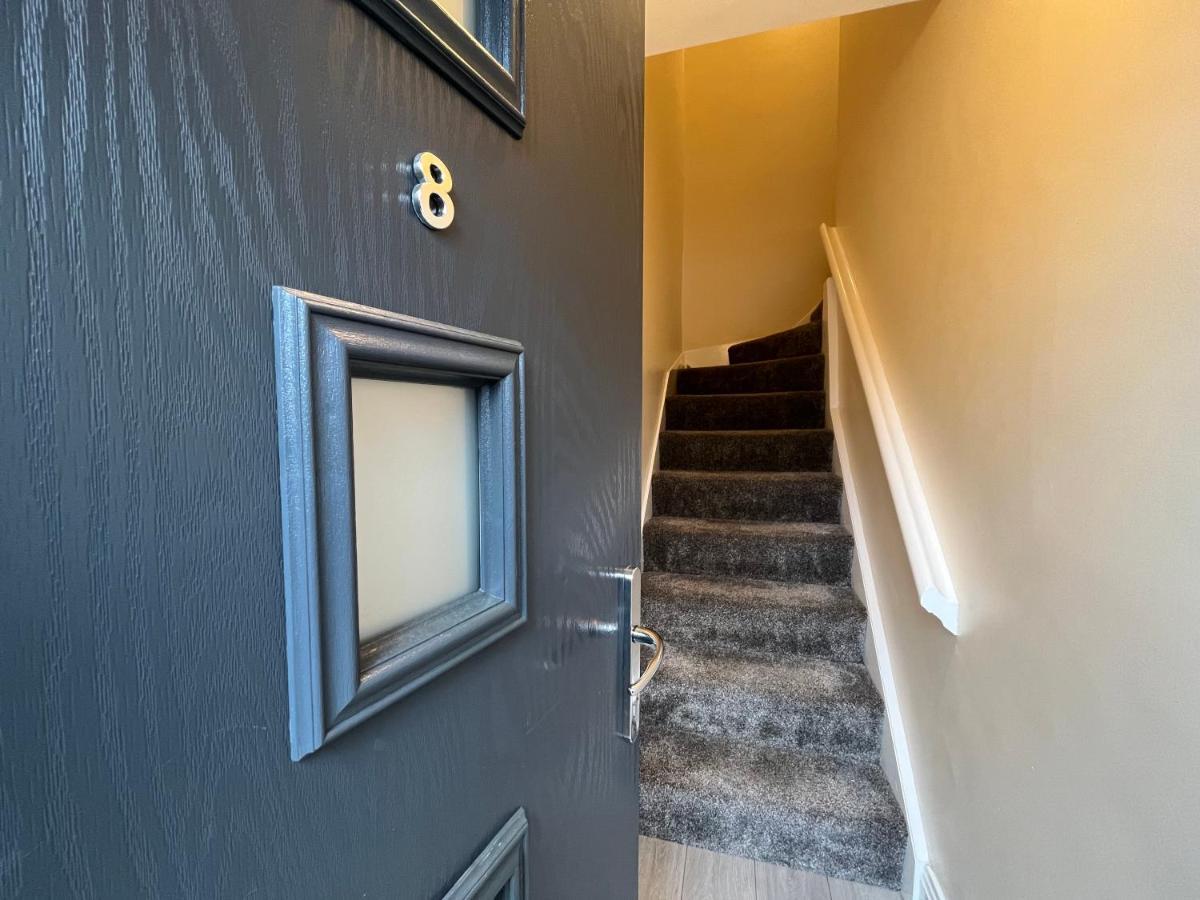 York Centre 2 Bedroom Renovated Flat, 8 Escrick Street ภายนอก รูปภาพ